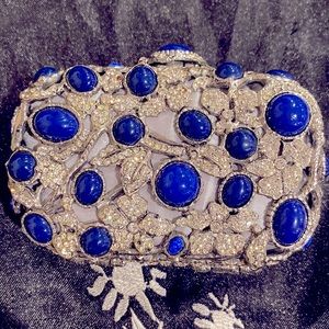 Clara Kasavina Sofia clutch